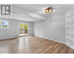138 SIMCOE STREET - 19