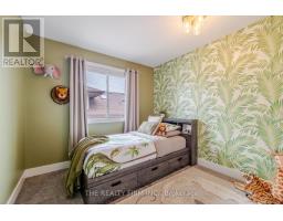 74 JUTTA CRESCENT - 19