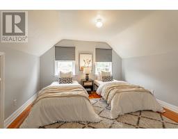 496 BAKER STREET - 15