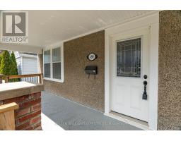 490 CHESTER STREET - 10