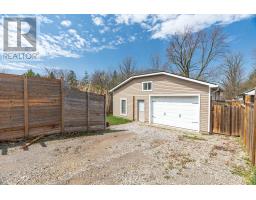 490 CHESTER STREET - 4