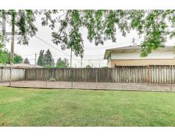 353 ADELAIDE STREET - 35