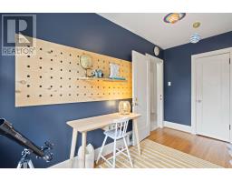 235 SHERWOOD AVENUE - 41