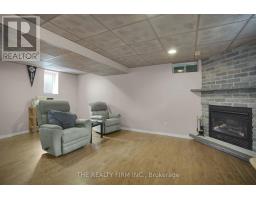 527 TALLTREE CRESCENT - 23