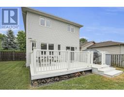 527 TALLTREE CRESCENT - 28