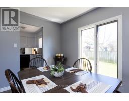 135 ACORN PLACE - 18