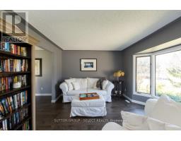 135 ACORN PLACE - 5