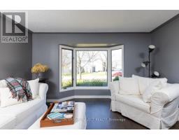 135 ACORN PLACE - 7