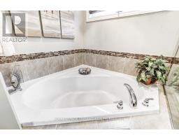 20 ENSLEY PLACE - 17