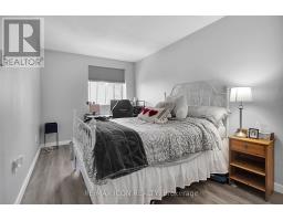 706 - 333 COMMISSIONERS ROAD W - 16