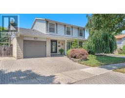 151 BRIXHAM CRESCENT - 3