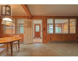 48 HILL STREET - 11