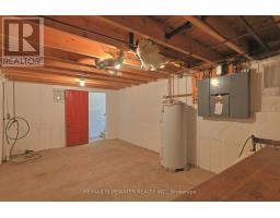 48 HILL STREET - 25