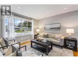 49 FROBISHER CRESCENT - 7