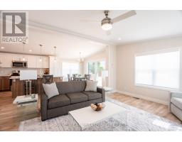 LOT 8 - 213 CAROLYNN WAY - 11
