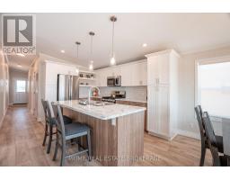 LOT 8 - 213 CAROLYNN WAY - 4