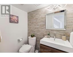 22 BERKSHIRE COURT - 25