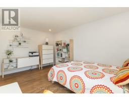 22 BERKSHIRE COURT - 31