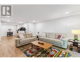 22 BERKSHIRE COURT - 37
