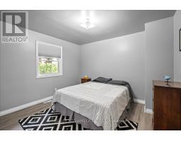 15 BAYLEY STREET - 10