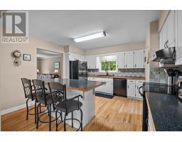 15 BAYLEY STREET - 19