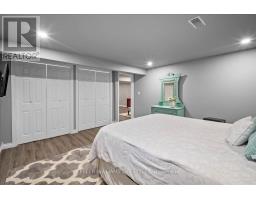 15 BAYLEY STREET - 26
