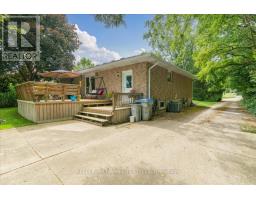 15 BAYLEY STREET - 35