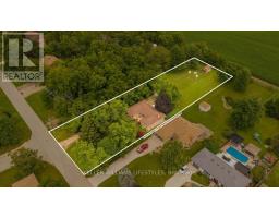 15 BAYLEY STREET - 42