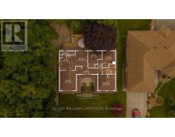 15 BAYLEY STREET - 49