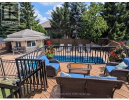 55 QUEENSWAY DRIVE - 15