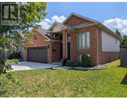55 QUEENSWAY DRIVE - 22
