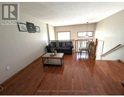55 QUEENSWAY DRIVE - 3