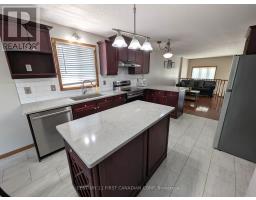 55 QUEENSWAY DRIVE - 6
