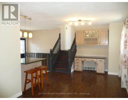 175 PORTSMOUTH CRESCENT E - 14