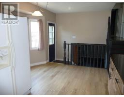 175 PORTSMOUTH CRESCENT E - 5