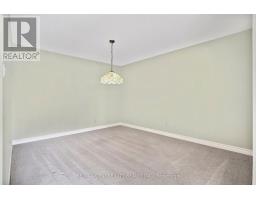 808 - 4 WILLOW STREET - 11