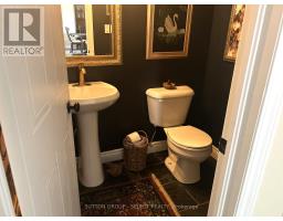 15 HAMILTON STREET - 13