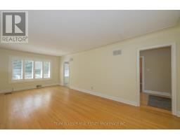 376 CEDAR AVENUE - 12