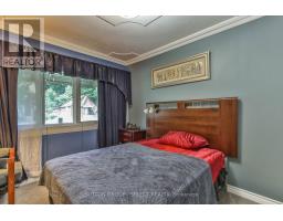 25 FOSTER AVENUE - 16