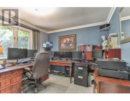 25 FOSTER AVENUE - 18