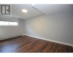 133 DEER PARK CIRCLE W - 33