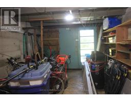 133 DEER PARK CIRCLE W - 36