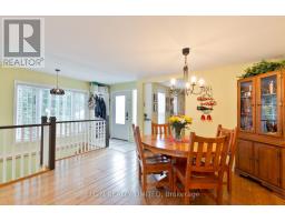 26 OAK STREET - 10