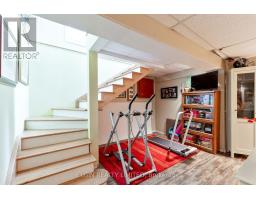 26 OAK STREET - 23