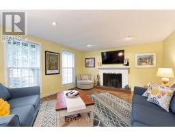 26 OAK STREET - 6