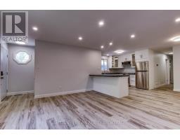 42 WENLOCK CRESCENT - 4