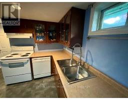 65 ALMOND ROAD - 19