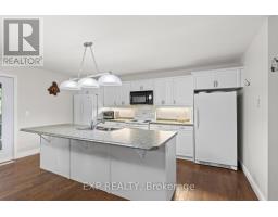 139 JOHN STREET - 7