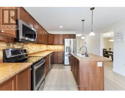 3190 POMEROY LANE - 18