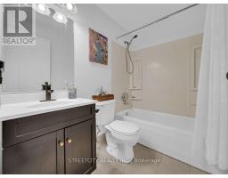 814 - 55 GREEN VALLEY DRIVE - 31